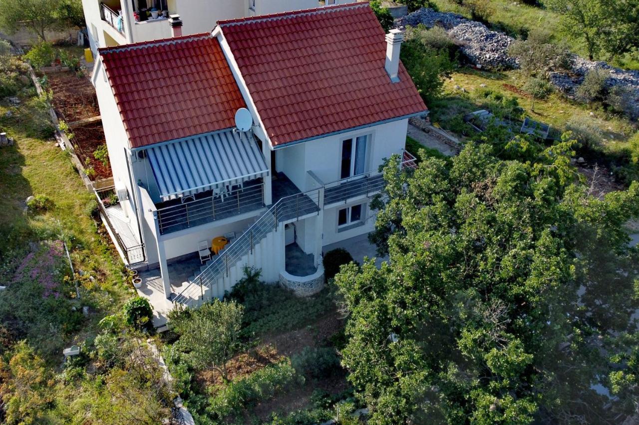 שיבניק Apartmani Lena מראה חיצוני תמונה