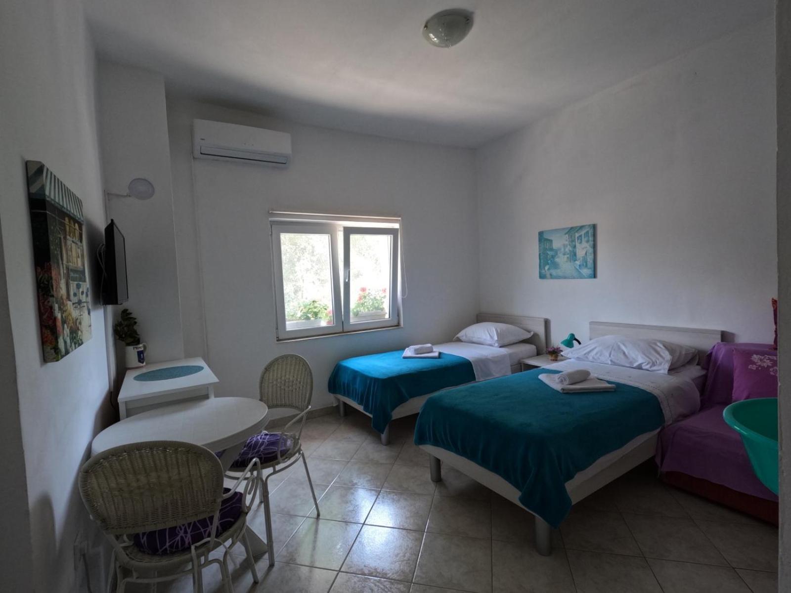 שיבניק Apartmani Lena מראה חיצוני תמונה
